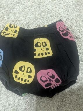 nununu Rowdy Masks Yoga Shorts